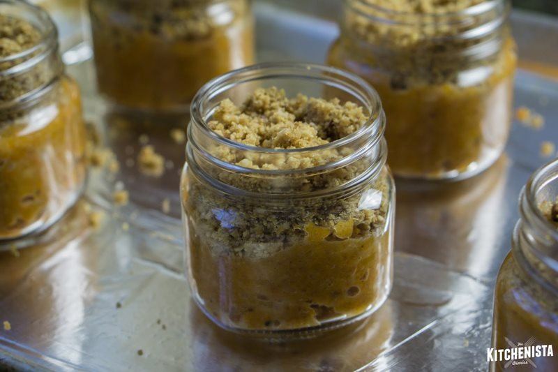 Crumble in mason jar